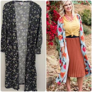 Lularoe Ribbed Sarah in a Floral Pattern